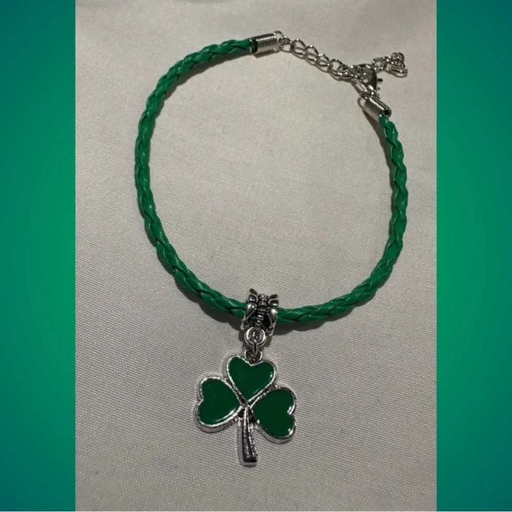3 LEAF CLOVER | Silver Toned Lucky Irish Shamrock Charm on Rope Woven Bracelet